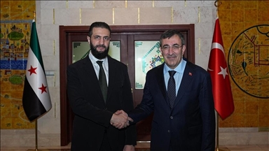 نائب أردوغان يعقد اجتماع عمل مع الرئيس السوري في أنقرة