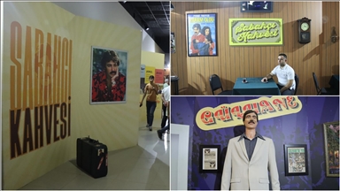 Ferdi Tayfur'un hayatı, Şanlıurfa'da açılan "Sabahçı Kahvesi" sergisinde anlatılıyor
