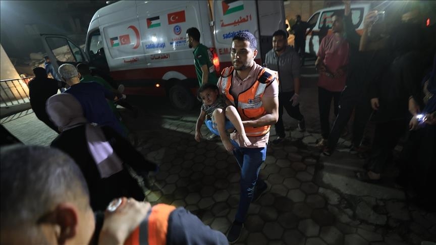 Hampir 50 orang tewas dalam serangan mematikan Israel ke tempat penampungan dan perumahan di Gaza