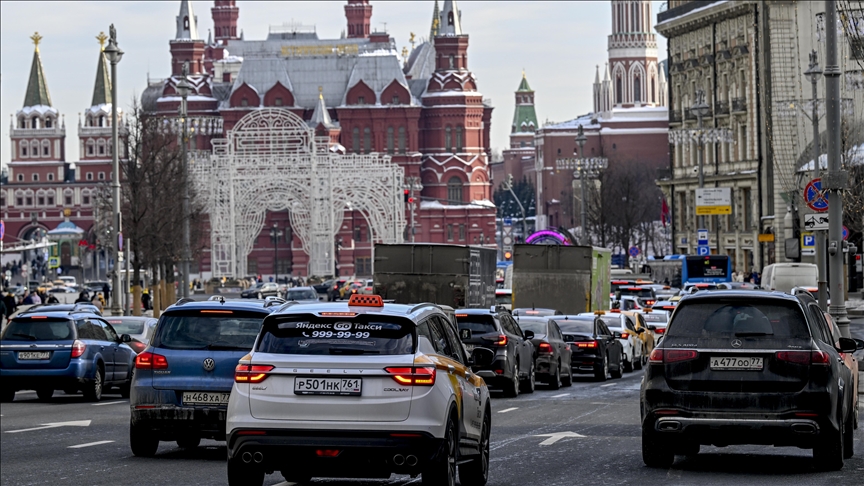 Russia sees 'risks of overcooling' in economy Russia sees 'risks of overcooling' in economy