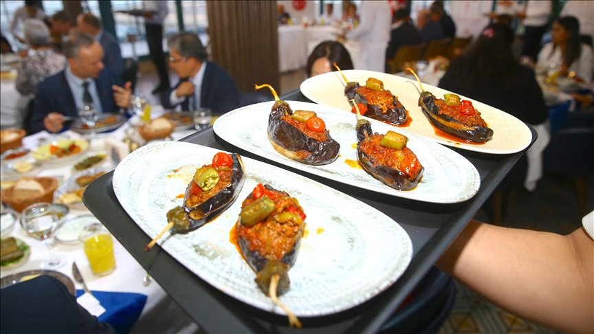 Классические вкусы турецкой кухни представлены в Азербайджане