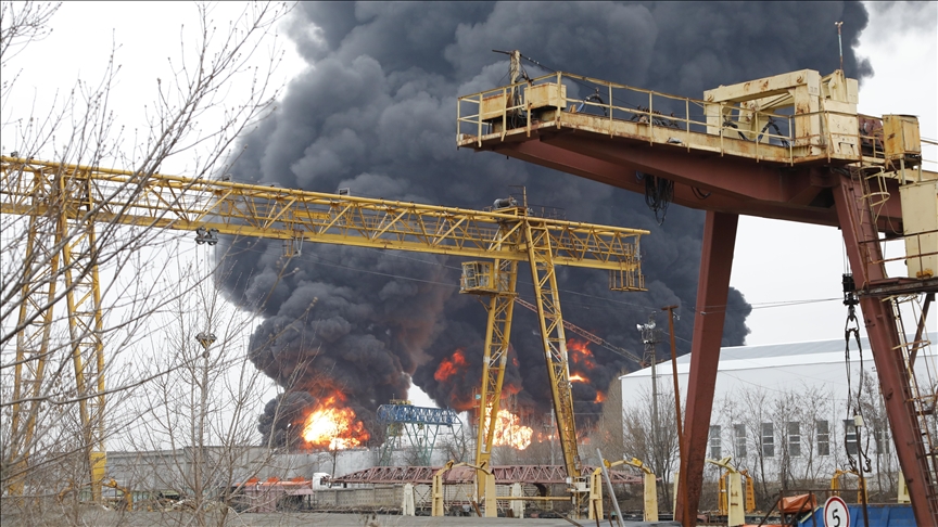 Fire at largest refinery in Ecuador brought under control