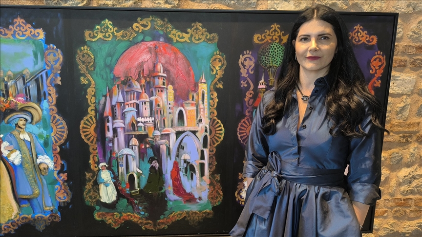 Ressam Sinem Kurt'un "Boyutlar Arası Yolculuk 'Toprak Ana-Kara'" Sergisi Fişekhane'de açıldı