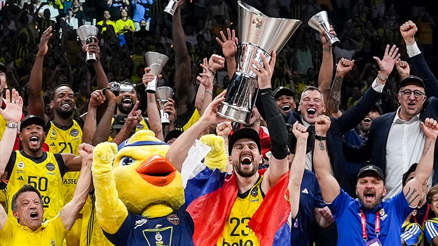 Fenerbahçe Beko, şampiyonluğu Göztepe Parkı'nda kutlayacak