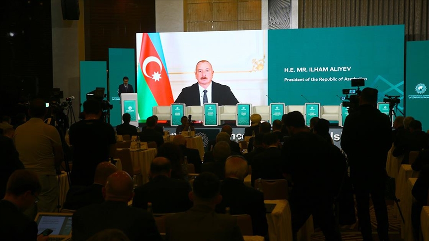 Azerbaycan Cumhurbaşkanı Aliyev'den İslamofobi'ye karşı birlikte mücadele etme çağrısı