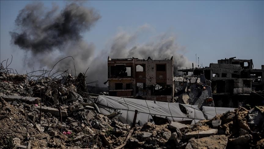 مقتل 74 فلسطينيا في غارات ومجازر إسرائيلية بقطاع غزة 