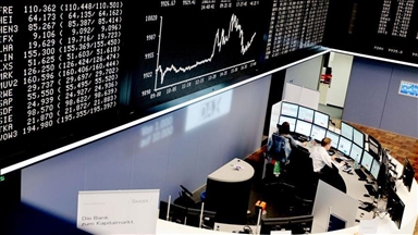 European stocks jump after Trump extends tariff deadline for EU