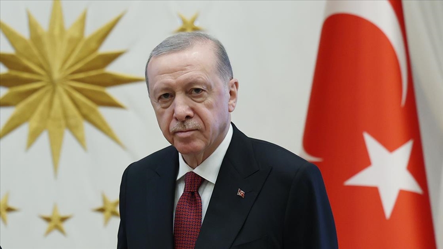Cumhurbaşkanı Erdoğan, Temel Karamollaoğlu'ndan 70 bin lira manevi tazminat kazandı