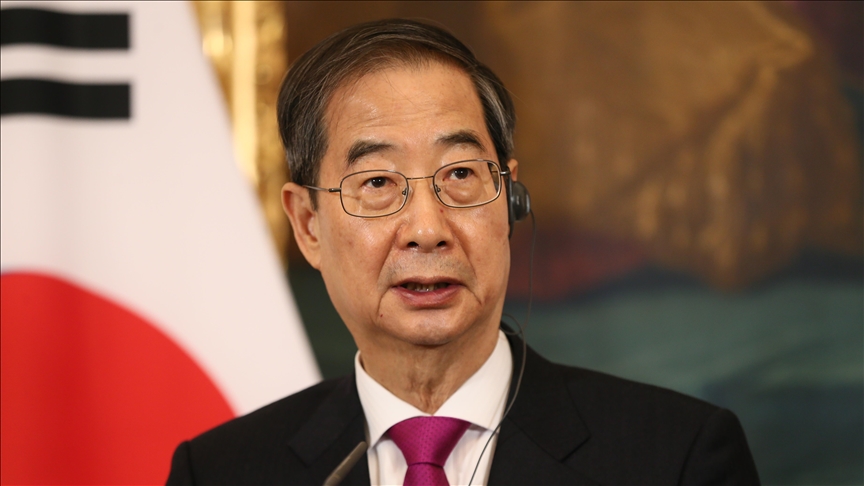 South Korea imposes travel ban on ex-premier, finance chief: Report