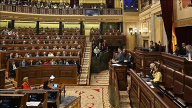 L'Assemblée espagnole décide d'examiner en urgence un projet de loi d'embargo sur les armes à destination d'Israël