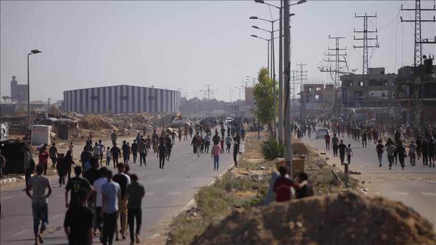 Israeli aid ‘ghettos’ kill Palestinians in Gaza, draw Nazi-era comparisons