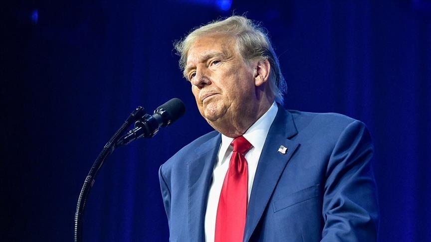 Trump to pardon reality TV stars Todd and Julie Chrisley