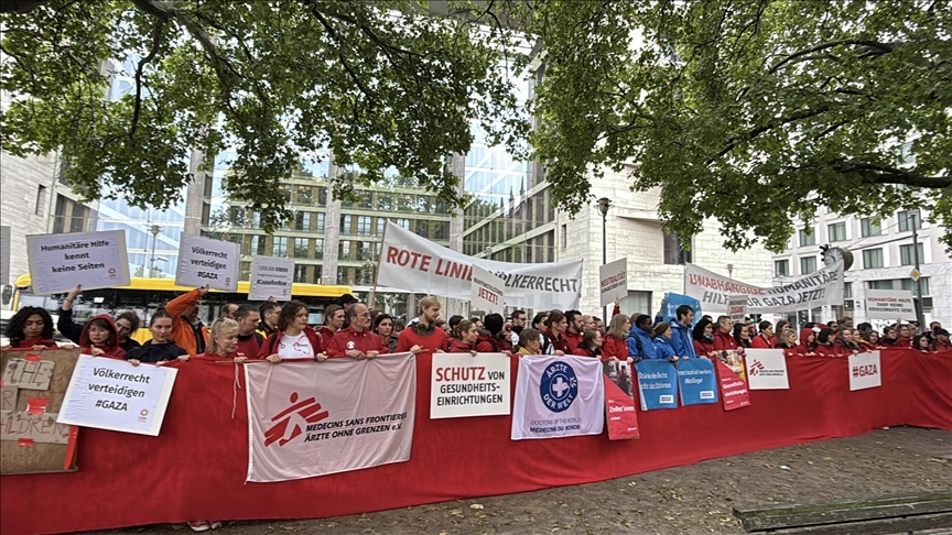 Humanitarian organizations gather outside German Foreign Ministry in support of Gaza