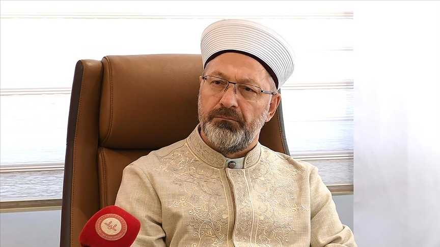 Diyanet İşleri Başkanı Erbaş: Bu yıl yüzde 51,5'i kadın, 84 bin 942 vatandaşımız hac ibadeti için kutsal topraklarda