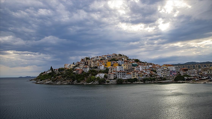 Yunanistan turizm sezonuna 80 bin personel eksiğiyle giriyor