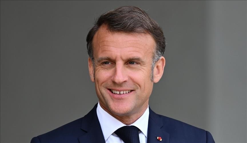 "Nous sommes tous choqués et traumatisés par ce qui se passe à Gaza", déclare Macron depuis Jakarta