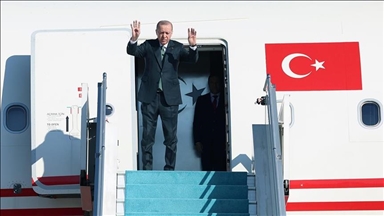 Turkish president visits Azerbaijan to mark Independence Day