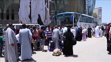 وداع الحجاج يتواصل في مصر.. عادة مفعمة بالبهجة والدعوات