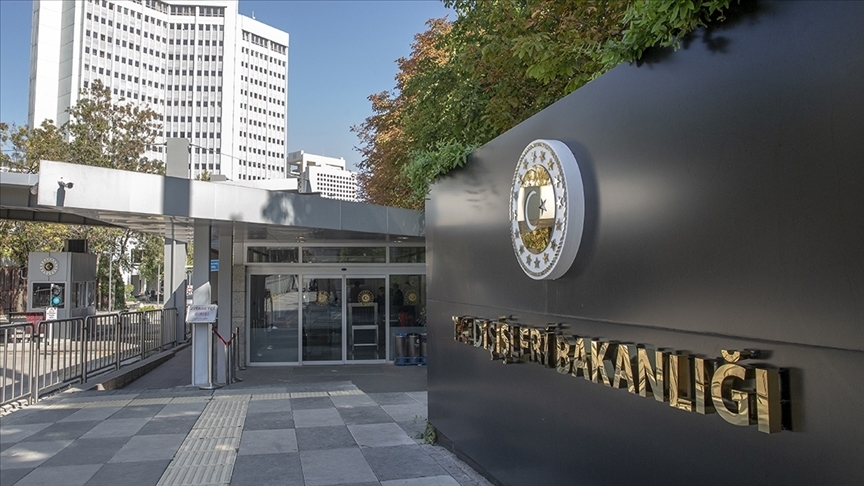 Türkiye, Almanya'daki Solingen faciasında hayatını kaybedenleri andı