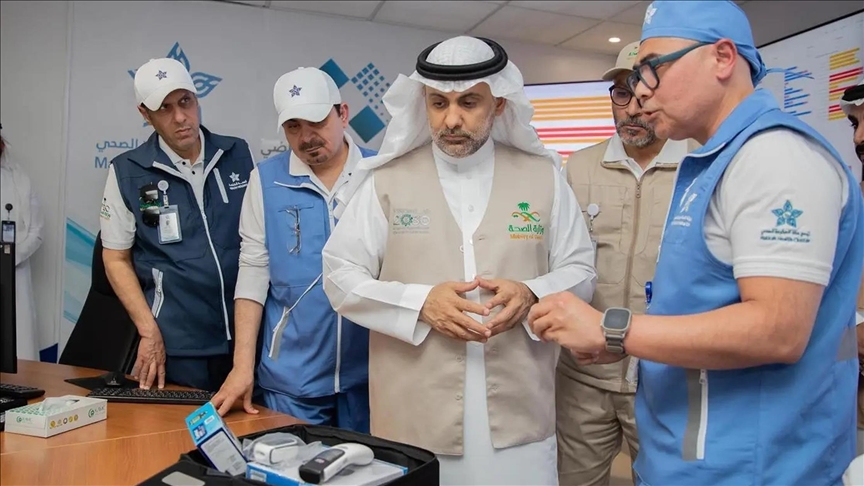 بعد روبوت الإفتاء.. السعودية تدشن آخر "جراحي" استعدادا لموسم الحج