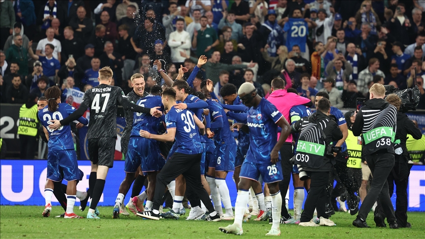 Chelsea mposht Real Betisin në finalen e Ligës së Konferencës së UEFA-s