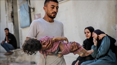 İsrail'in Gazze'ye düzenlediği son saldırılarda 48 Filistinli hayatını kaybetti