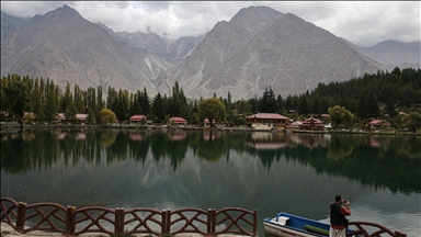 Climate shifts and droughts threaten Pakistan’s migratory bird haven