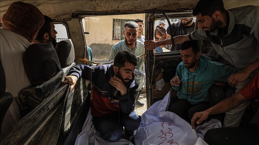 Israel kills 34 Palestinians in airstrikes on Gaza