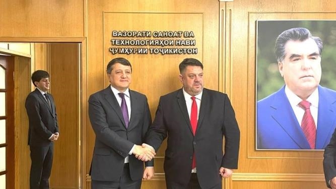 Таджикистан и Болгария настроены на расширение сотрудничества в промышленной и цифровой сферах