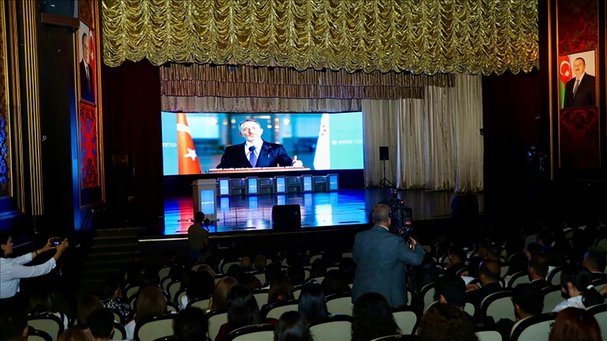 捧硃堯ç覺措硃紳'da Azerbaycan bas覺n覺n覺n 150. y覺l覺 dolay覺s覺yla konferans düzenlendi