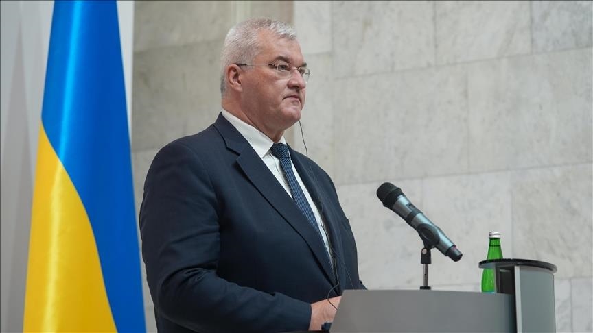 Шефот на украинската дипломатија: Киев е подготвен за траен прекин на огнот