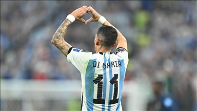 Angel Di Maria returns to boyhood club Rosario Central