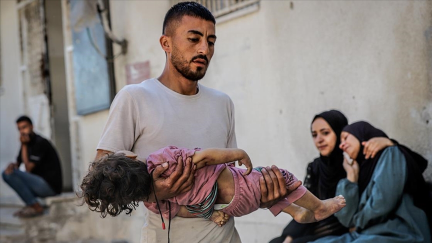 Gazze'deki olayları "insanlık dışı" olarak niteleyen Barselona Belediyesi, İsrail ile ilişkileri kesti