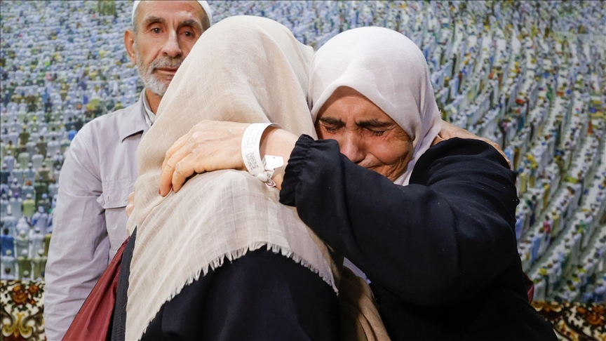 25 yıldır konuşmayan iki komşu Mekke'de barıştı 