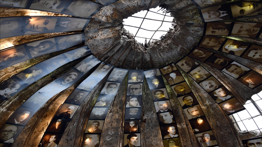Tiran'daki ığıԲ müze "Bunk'Art 2" Arnavutluk'un komünizm döneminin derinliklerine ışık tutuyor