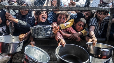 Distribution de l’aide par la GHF à Gaza : chaos, meurtres et humiliation, disent les Palestiniens