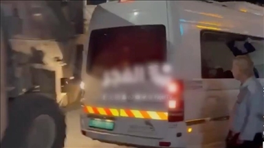 Cisjordanie : un véhicule militaire israélien percute un bus de pèlerins à Jénine