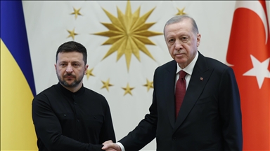 Zelenskyy says he discussed possible Ukraine-Russia-US-Türkiye summit with Turkish president