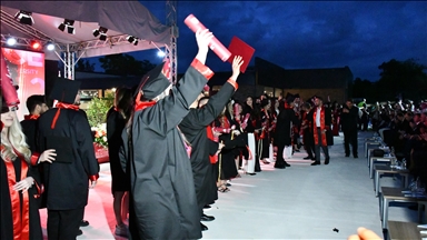 Mbahet ceremonia e diplomimit në Universitetin Ndërkombëtar Ballkanik në Shkup