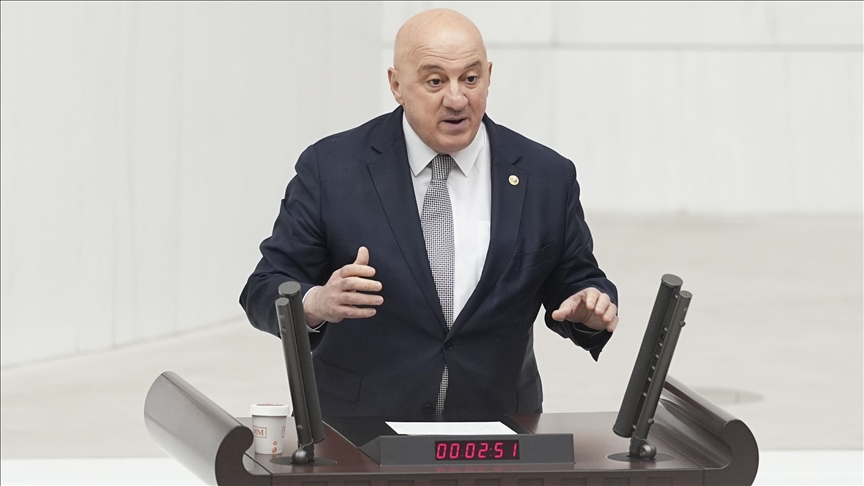 CHP'nin TBMM Başkanı adayı Artvin Milletvekili Uğur Bayraktutan oldu