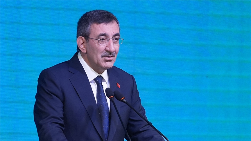 Cumhurbaşkanı Yardımcısı Yılmaz: (Yeni anayasa çalışmaları) Bayram sonrasında daha yoğunlaşacak