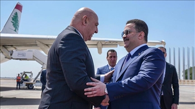 رئيس لبنان يصل العراق لبحث العلاقات والتعاون الثنائي