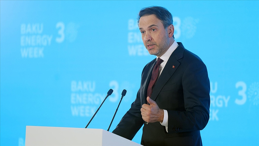 Enerji ve Tabii Kaynaklar Bakanı Bayraktar, TPAO, SOCAR ve bp arasında anlaşma imzalanacağını bildirdi