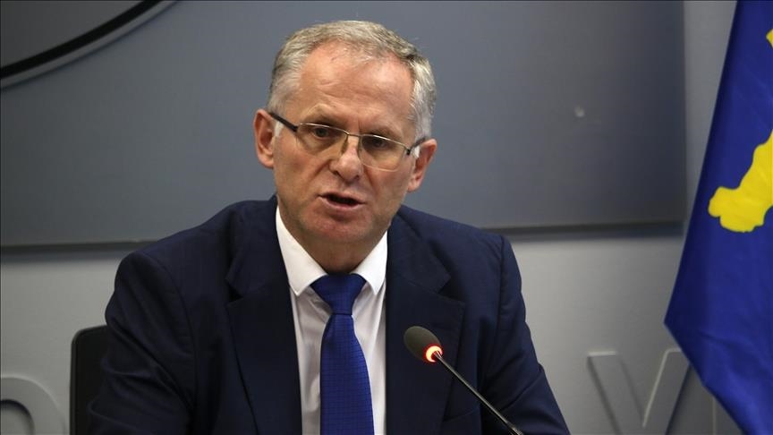 Zv/kryeministri Bislimi takohet me të dërguarin e BE-së për dialogun Kosovë-Serbi