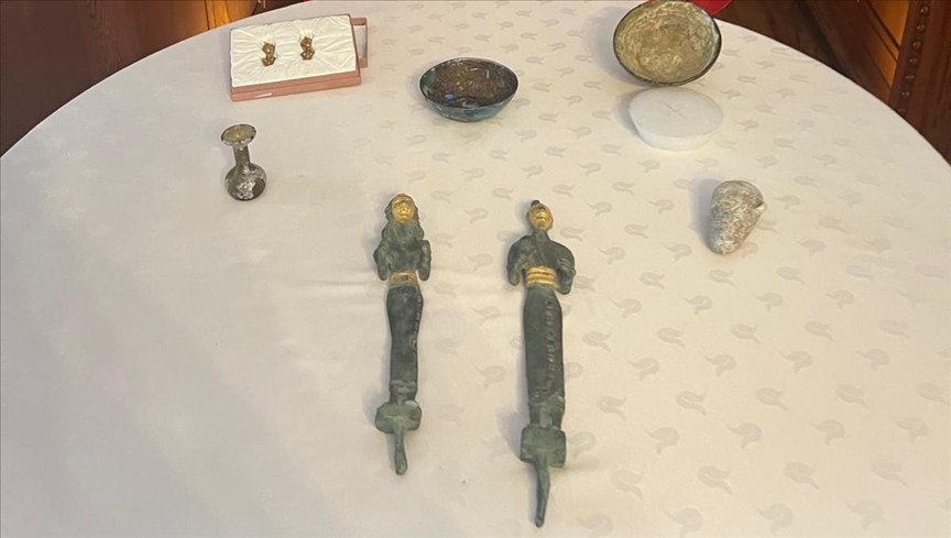 Switzerland returns 7 more historical artifacts to Türkiye