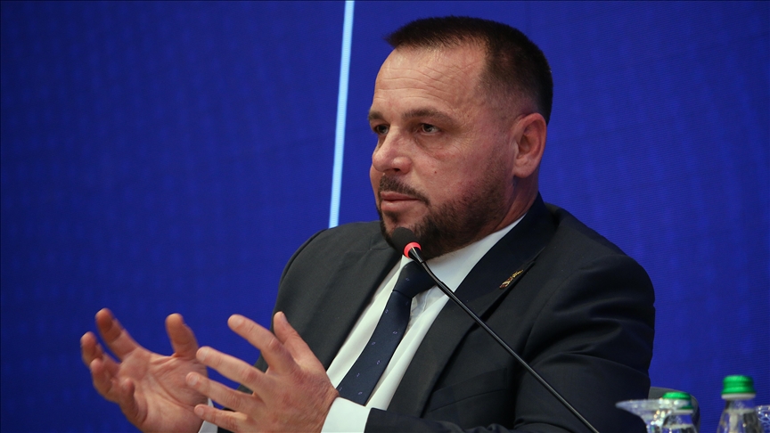 "Vatrat e luftës, kërcënim për sigurinë globale"