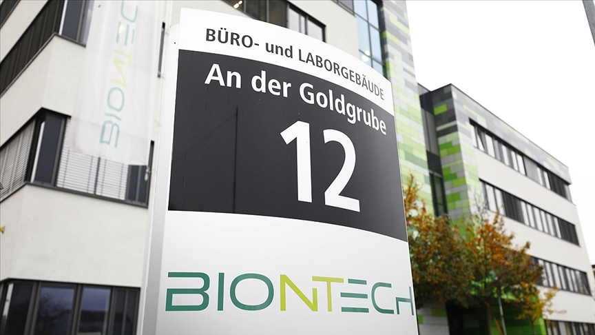 Alman BioNTech, kanser ilacı geliştirmek için ABD'li şirketle 11,1 milyar dolarlık anlaşma imzaladı