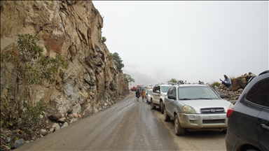 365bet籭's Houthis say ready to reopen vital road between Taiz, Aden after 10-year closure