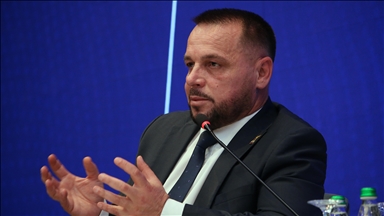 "Vatrat e luftës, kërcënim për sigurinë globale"