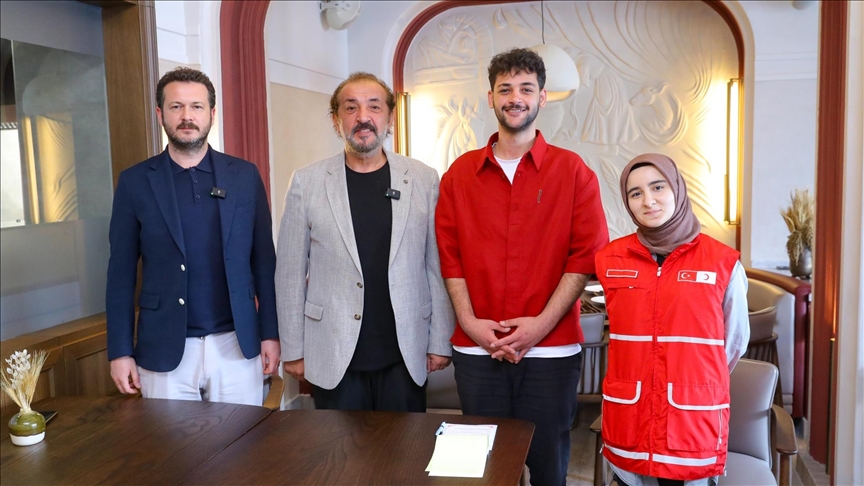 Ünlü şeflerden Türk Kızılaya kurban bağışı desteği